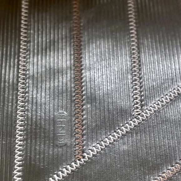 Vintage FENDI Black Clutch Ribbed Leather Brown White Whip-Stitch - Picture 11 of 11